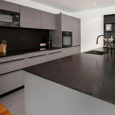 Modern Garden With Sauna Near Lift * Feuring