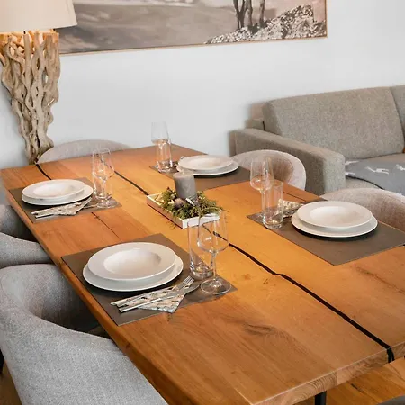 Modern Garden With Sauna Near Lift Appartement *